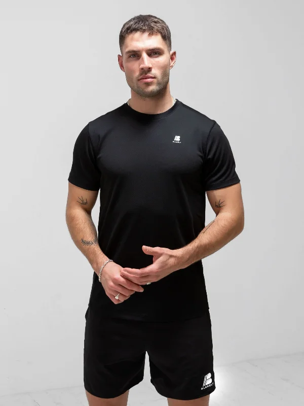 Apex Tech T-Shirt - Black Sophisticated Men's 