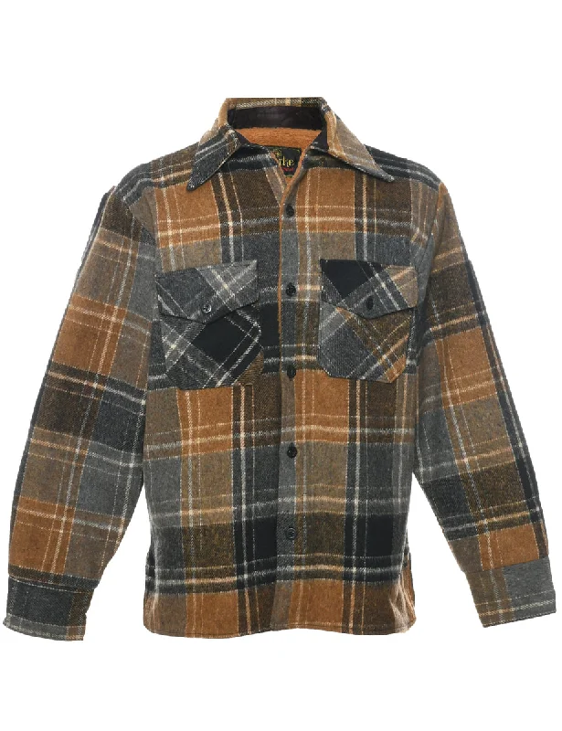 Long Sleeved Checked Shirt - L Trendy Men's Bucket