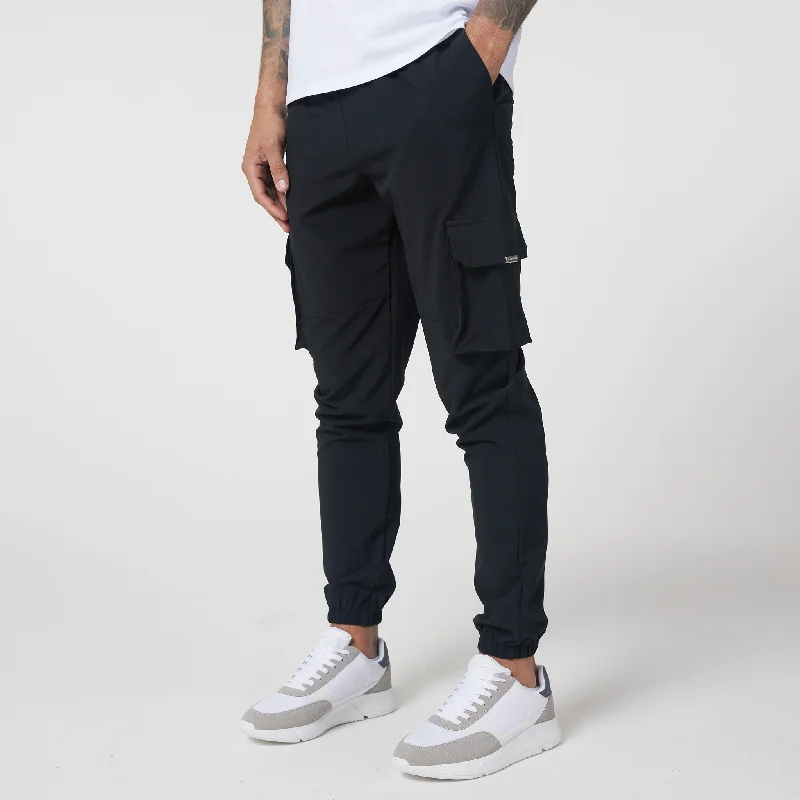 Tech Cuffed Cargo Pant | Black Relaxed Men's Beach