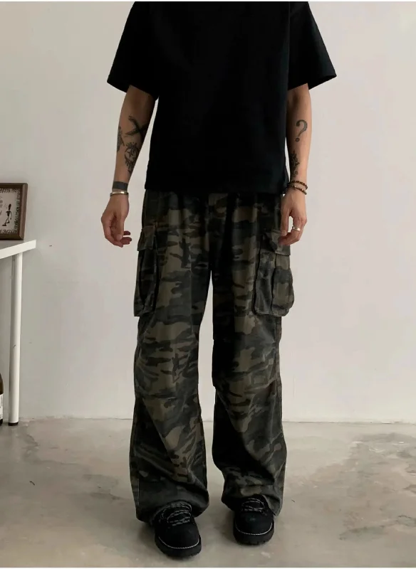 Side Pocket Camo Print Cargo Pants Dapper Men's Bow