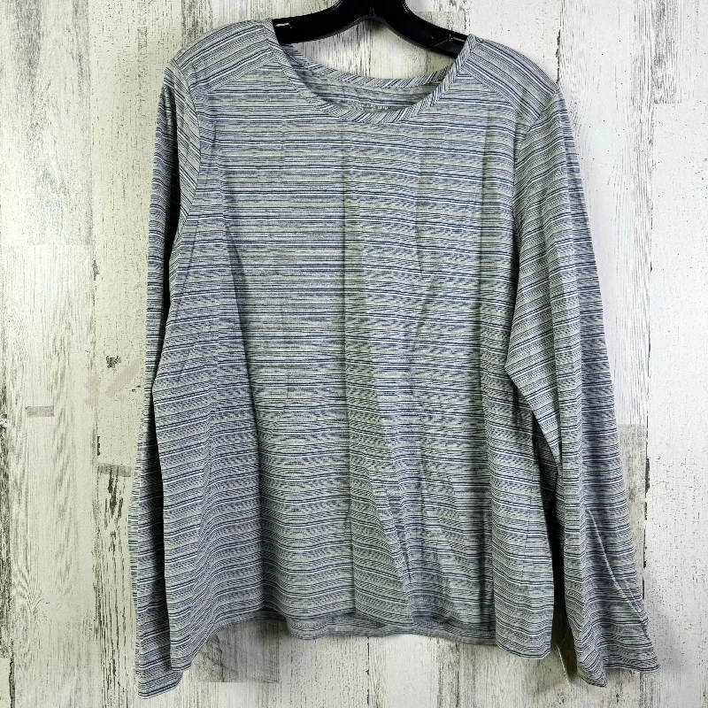 Top Long Sleeve Basic By Charter Club In Blue & Grey, Size: Xl Adventure